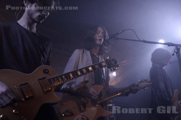 BLOSSOMS - 2015-11-12 - PARIS - La Boule Noire - 